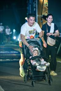 BIB: 
                            <button type="button" onclick="openModal(26842839)" class="btn btn-primary btn-sm float-right btn-popup" data-toggle="modal" data-target=".modal-high-quality">
                        <i class="fas fa-shopping-cart"></i> Add to Cart
                    </button>
                                            <button type="button" onclick="isThisMe(26842839, true)" class="btn btn-success btn-sm float-right btn-popup btn-isme hidden" data-toggle="tooltip" data-placement="bottom" title="นี่คือรูปของคุณใช่ไหม คลิกที่นี่เพื่อเอาเข้าอัลบั้ม">
                        <i class="fas fa-plus"></i> Add to album
                    </button>
                    <button type="button" onclick="isThisMe(26842839, false)" class="btn btn-warning btn-sm float-right btn-popup btn-isnotme hidden">
                        <i class="fas fa-ban"></i> Remove from album
                    </button>